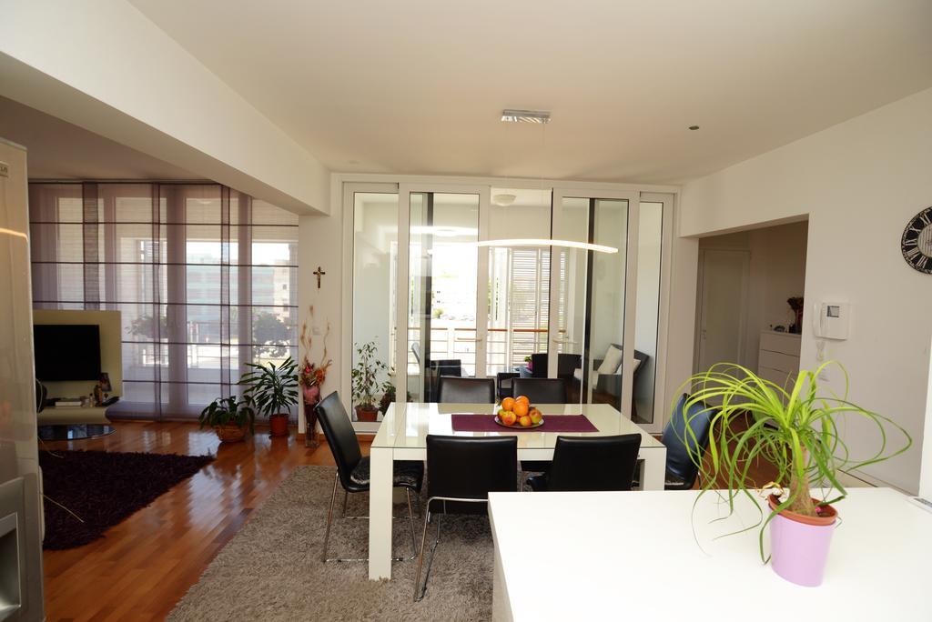 Base Bridge Apartment - Zadar City Centre - Free Parking Buitenkant foto