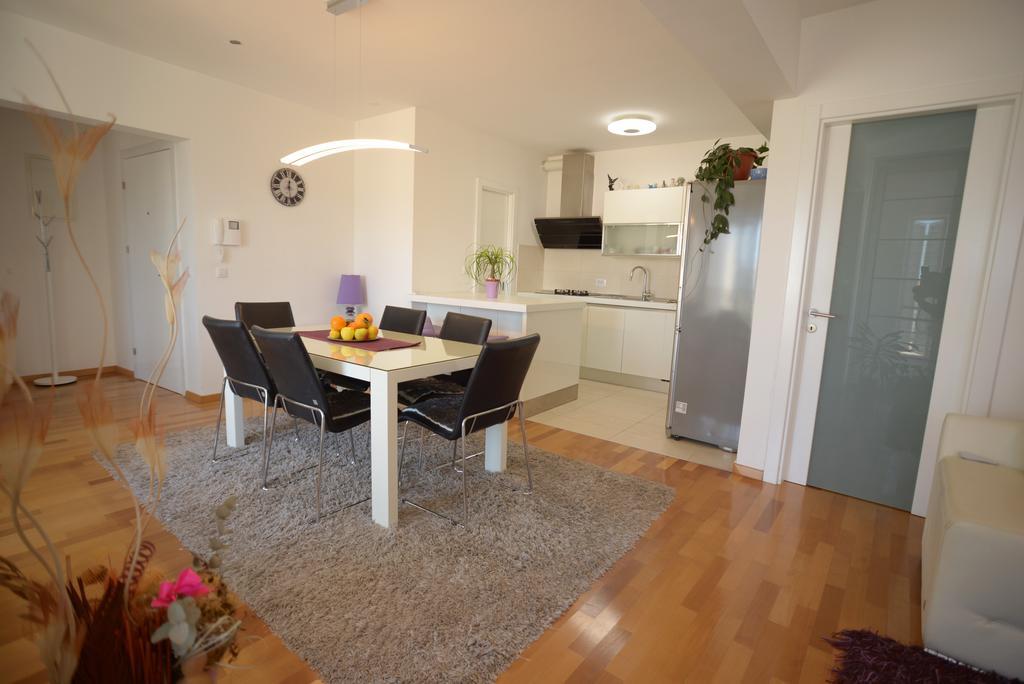 Base Bridge Apartment - Zadar City Centre - Free Parking Buitenkant foto