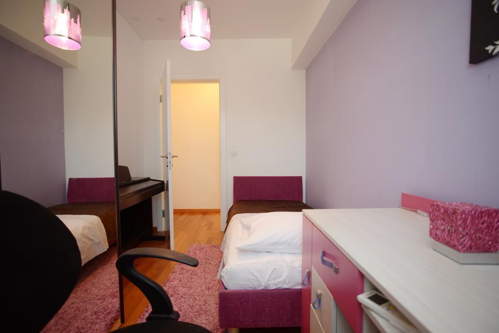Base Bridge Apartment - Zadar City Centre - Free Parking Buitenkant foto